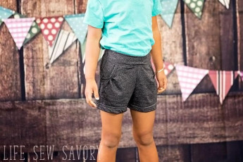 Girls Knit Shorts FREE Pattern and Tutorial