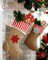 Burlap Christmas Stocking FREE Pattern and Tutorial