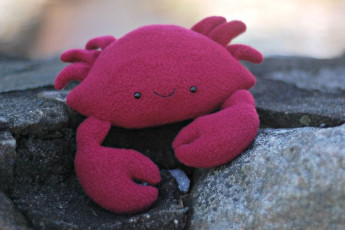 Casey the Crab FREE Sewing Pattern