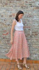 How to Sew a Simple Half-circle Skirt Without a Zipper