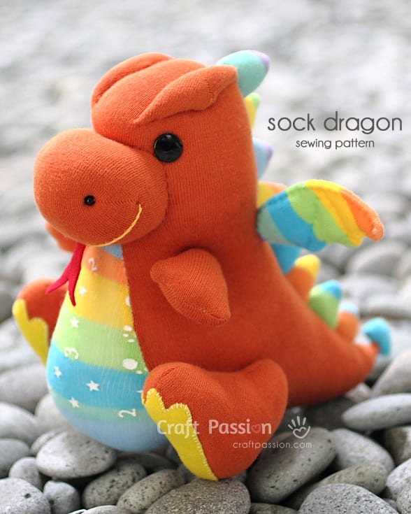 Sock Dragon FREE Pattern and Tutorial