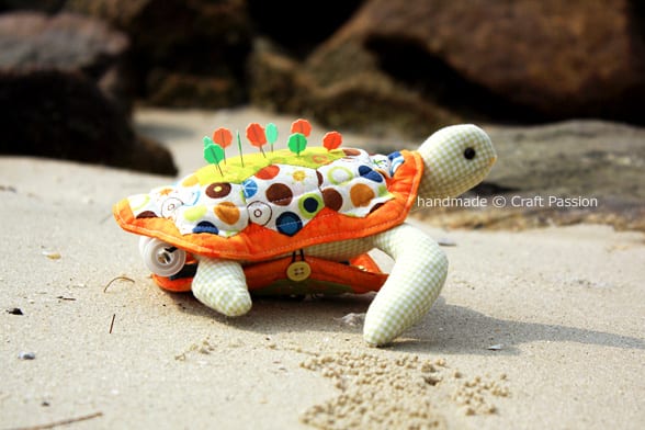 Turtle Pincushion Free Sewing Pattern