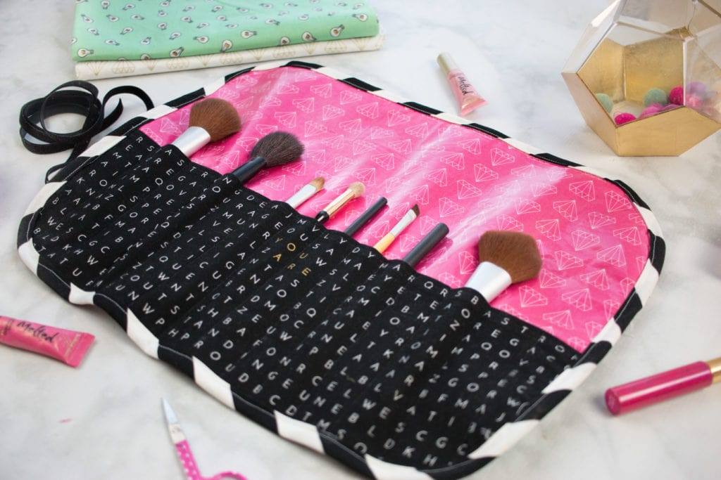 Makeup Brush Roll Bag Free Sewing Tutorial 