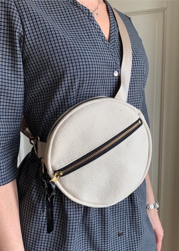 Circle Fanny Pack FREE Sewing Tutorial