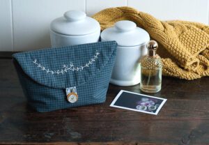 Simple Clutch FREE Sewing Pattern