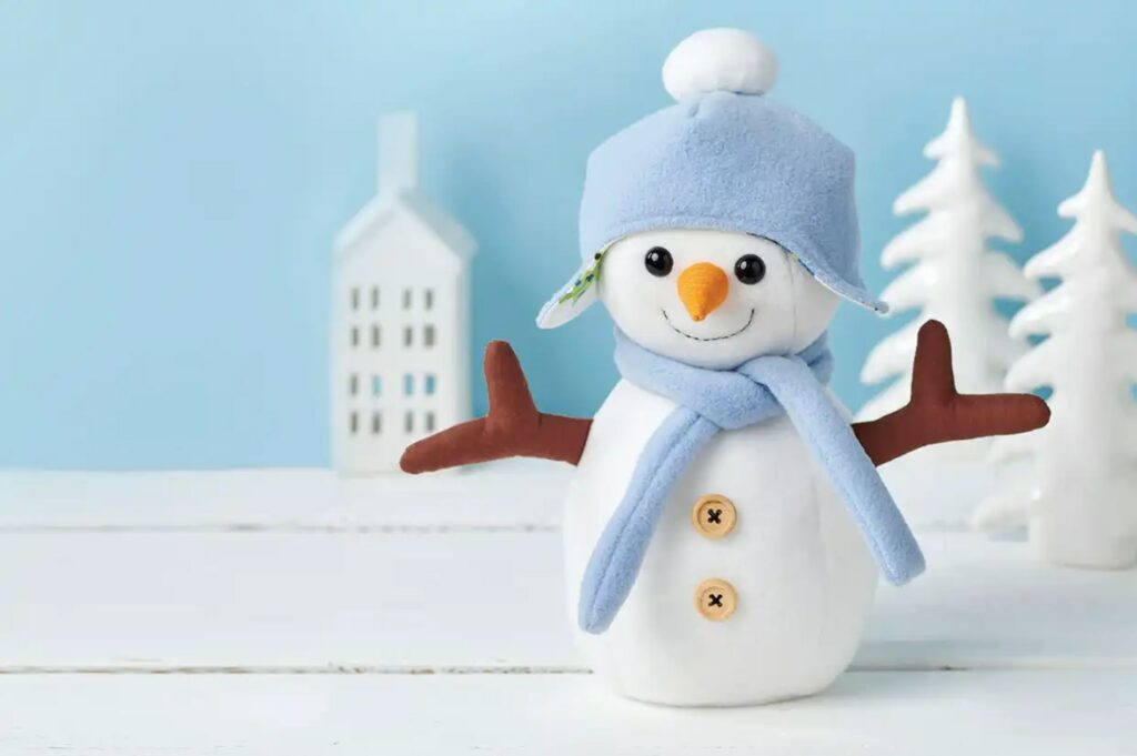 Cute Snowman FREE Sewing Pattern and Tutorial