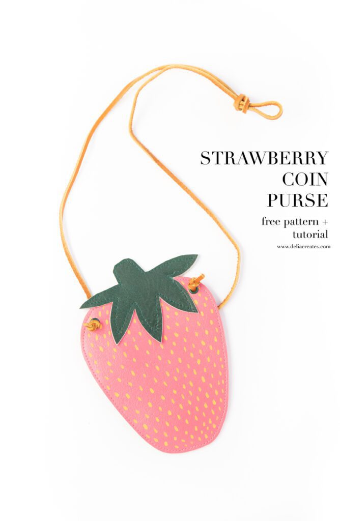 Strawberry Coin Purse FREE Sewing Pattern and Tutorial