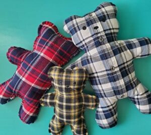 Memory Teddy Bear Pilow FREE Sewing Pattern