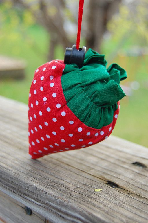 Strawberry Bag FREE Sewing Tutorial