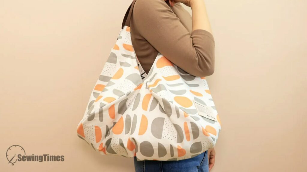 DIY Reusable Shopping Bag with Round Fabric