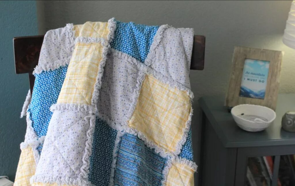 Free Rag Quilt Pattern and Tutorial