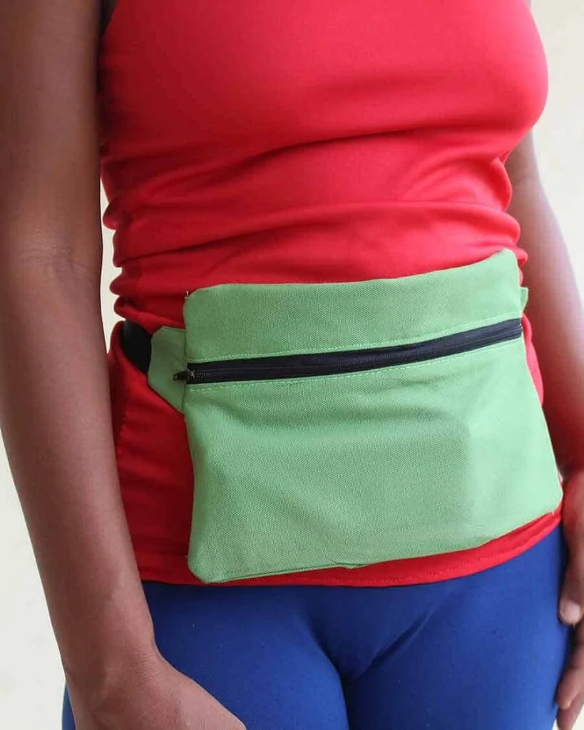 Free Fanny Pack Pattern: hands-free for busy days